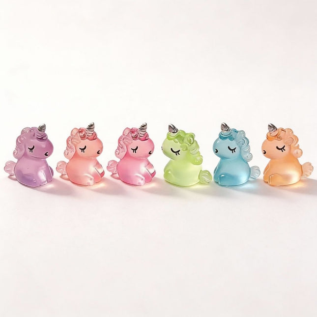 Unicorns - Set of 6 - Miniature Figurines - Glow in the dark - Multicolor ↑ 2,5 cm