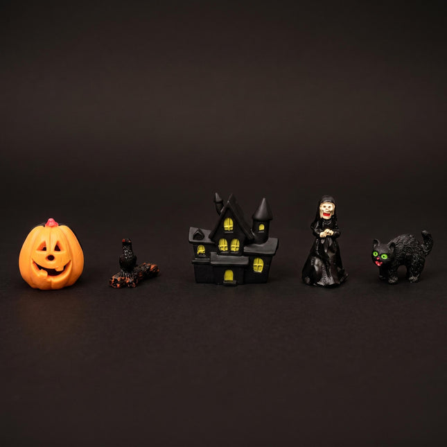 Trick or Treat Village - 5 pcs - Halloween Miniatures ↑ 2-4 cm